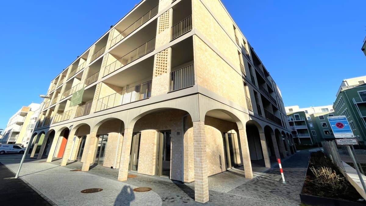 Ladenlokal in Pixendorf, 96,63 m², zentrale Lage im Neubau Lebensraum