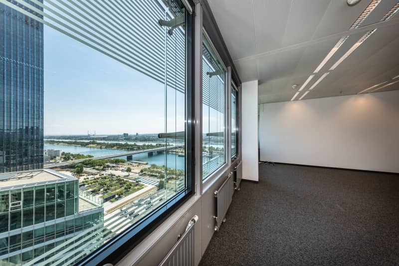 Flexible Bürofläche in Wien Donau-City mit Tiefgarage und Open-Space