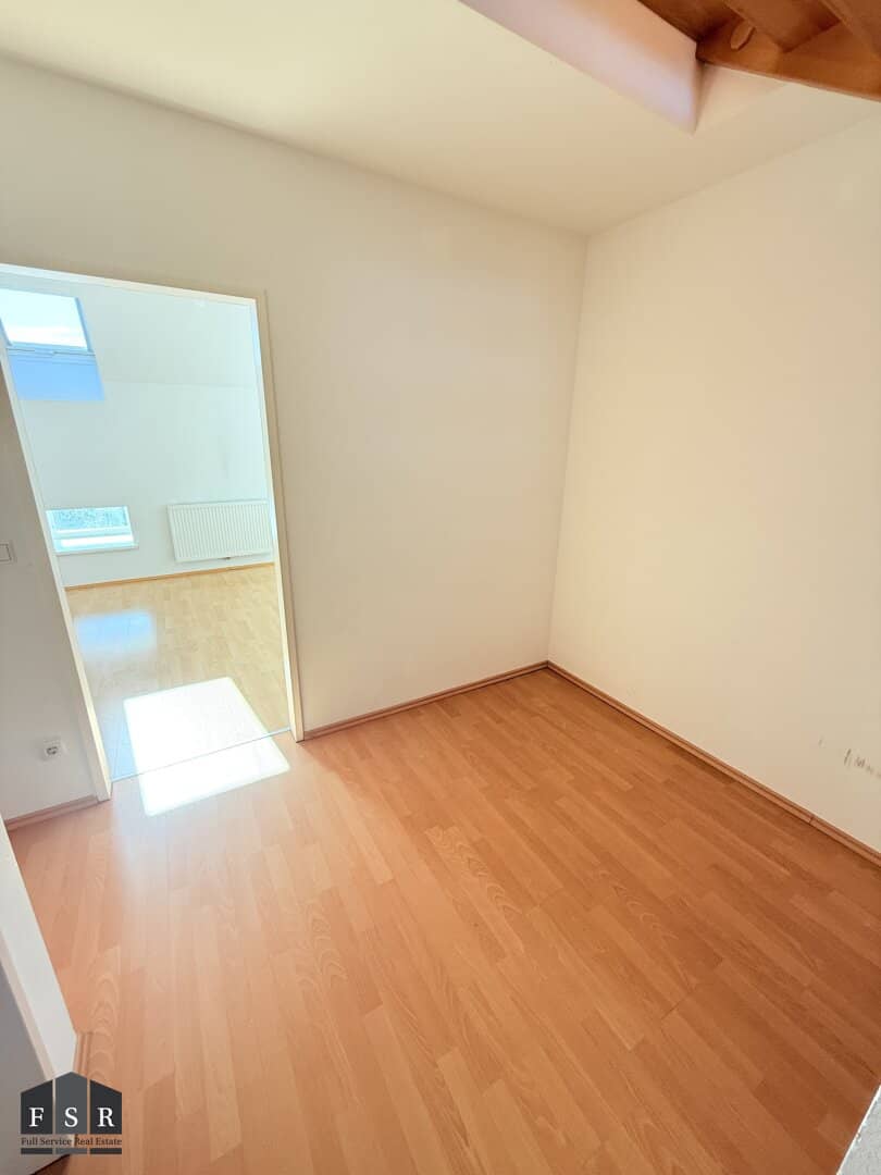 Dachgeschoss-Wohnung mit Terrasse & Garten in Margareten, Wien