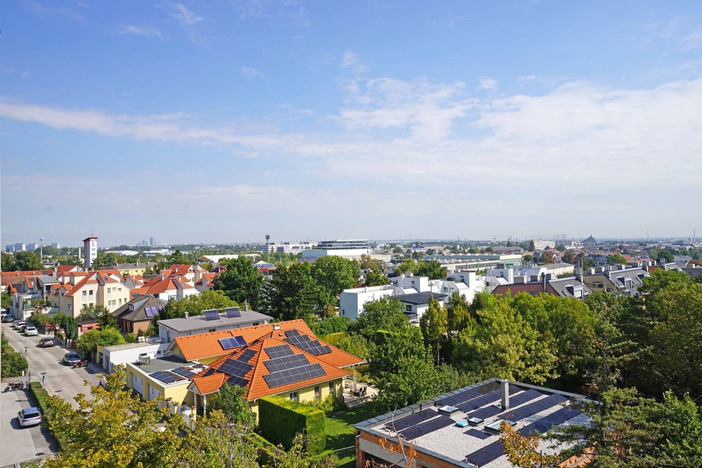 Penthouse mit Dachterrasse und Anninger Blick