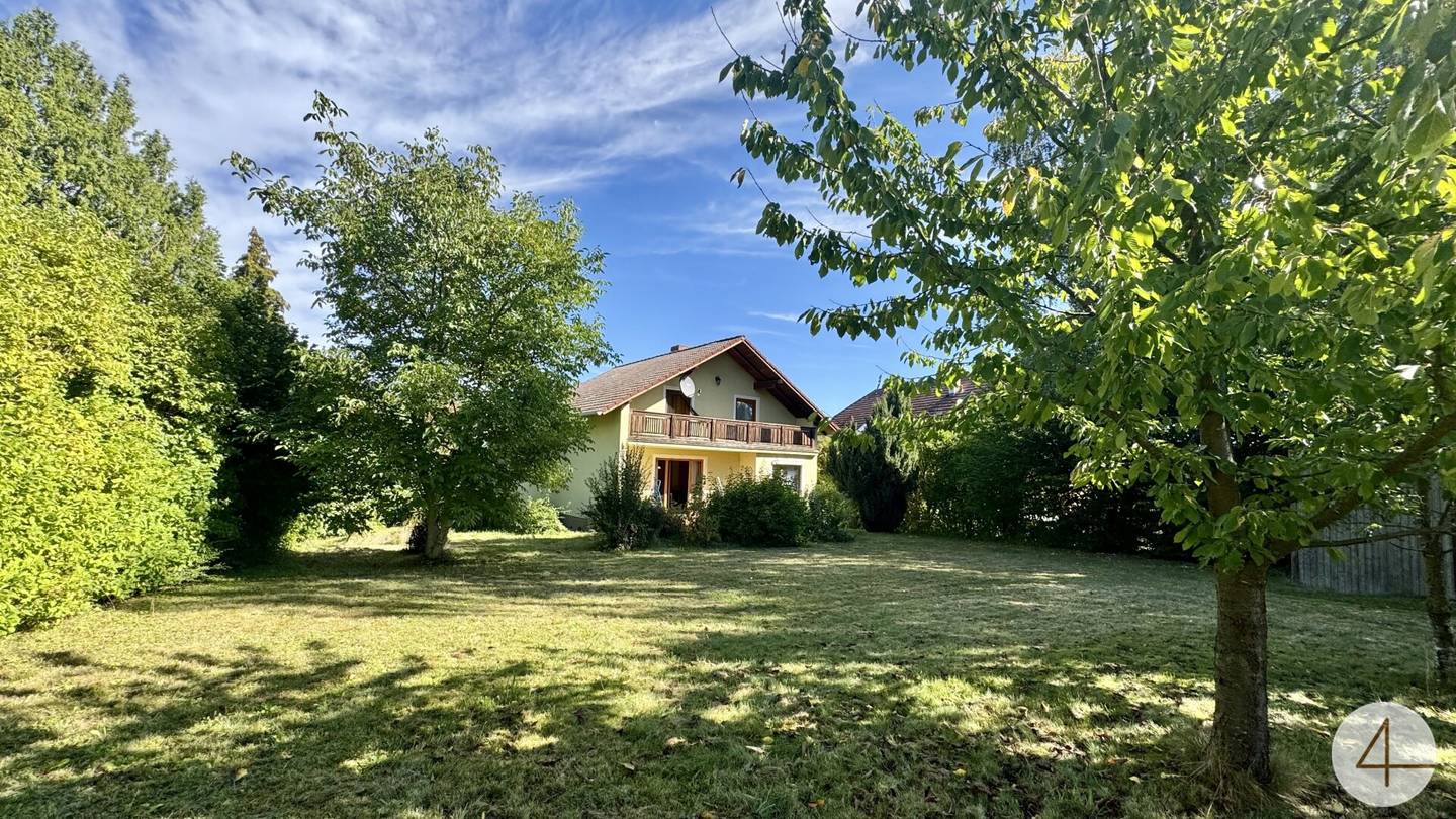 Einfamilienhaus in ruhiger Siedlung Dobersberg mit großem Garten