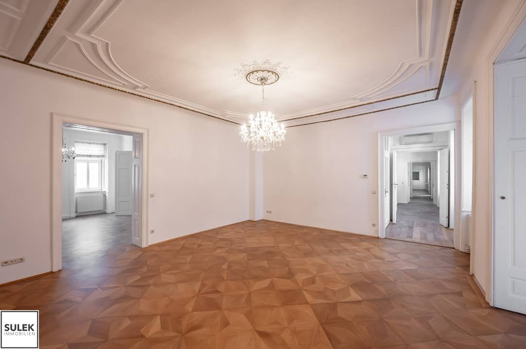 Großzügiges Büro mit Innenhof-Terrasse in 1050 Wien