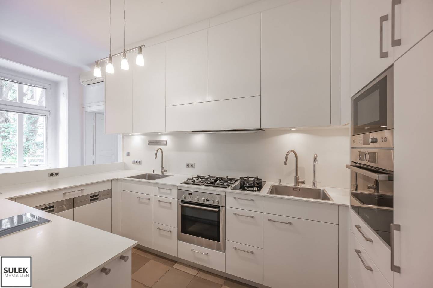 Altbauwohnung mit Sauna nahe Naschmarkt