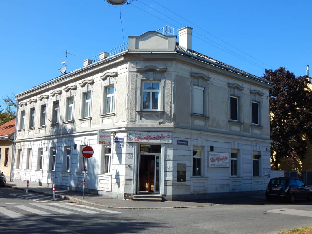 Pizzeria mit Wohnung gegenüber Schubertpark – ideale Lage in Wien 23