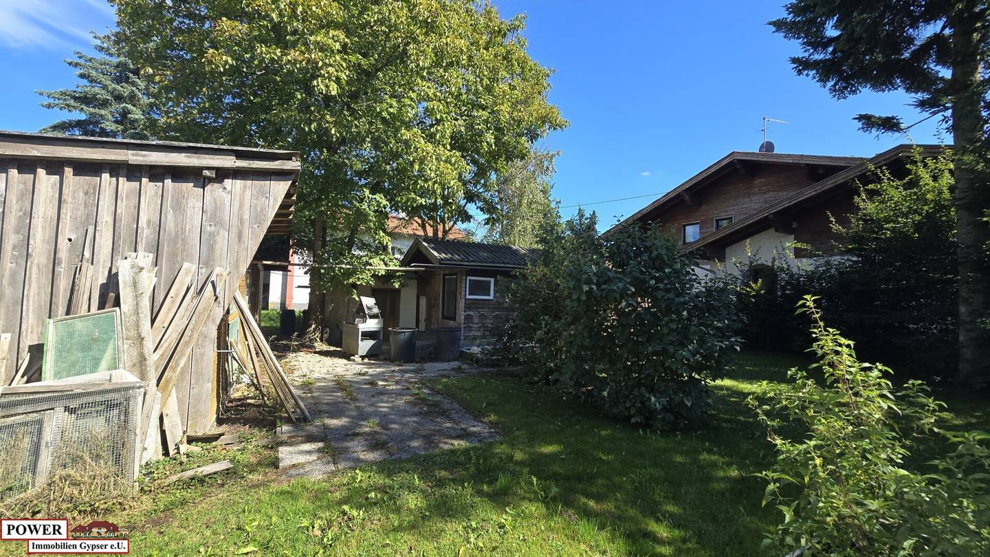 Attraktives Baugrundstück in Lochen am See – Bauland, Südseite