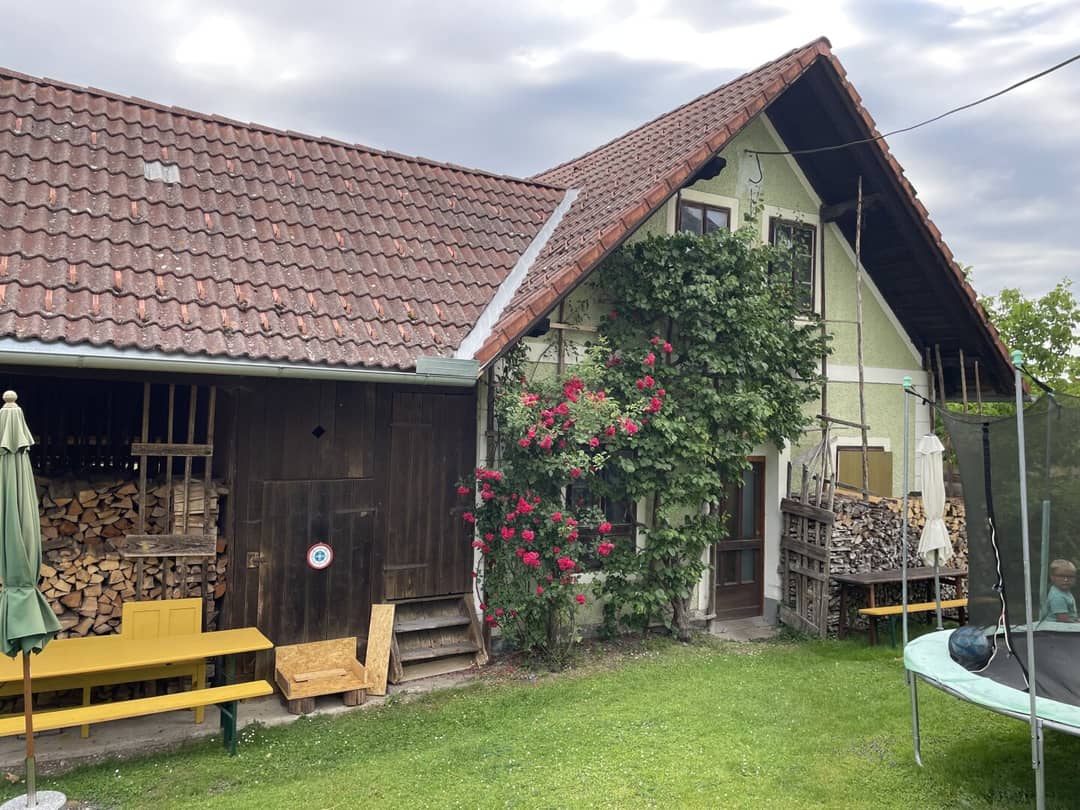 Bauernhof in Möchling – 2 Wohnhäuser, 2 Wirtschaftsgebäude