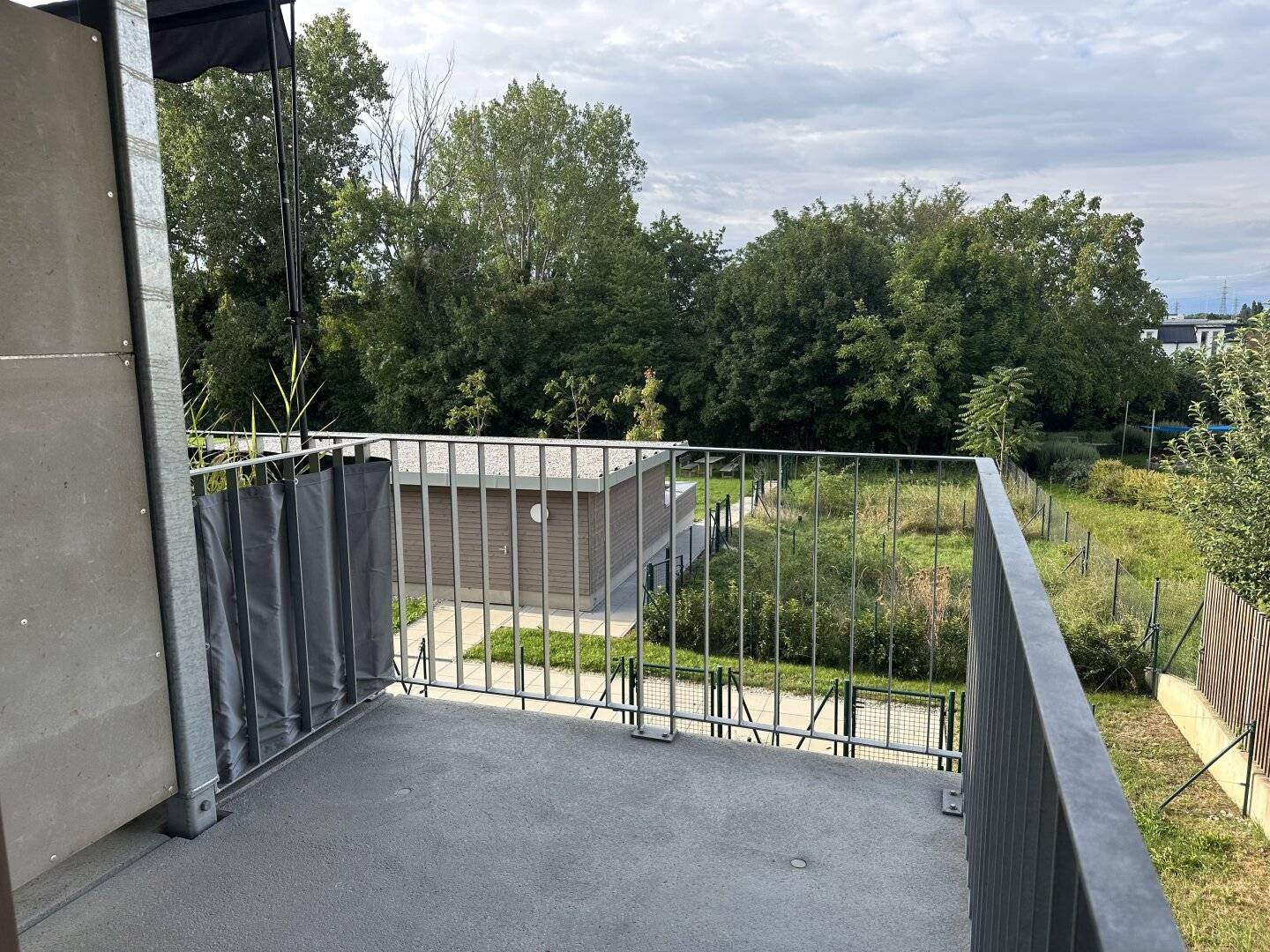 Wohnung 120 m zur U1 Oberlaa mit Terrasse und Garten