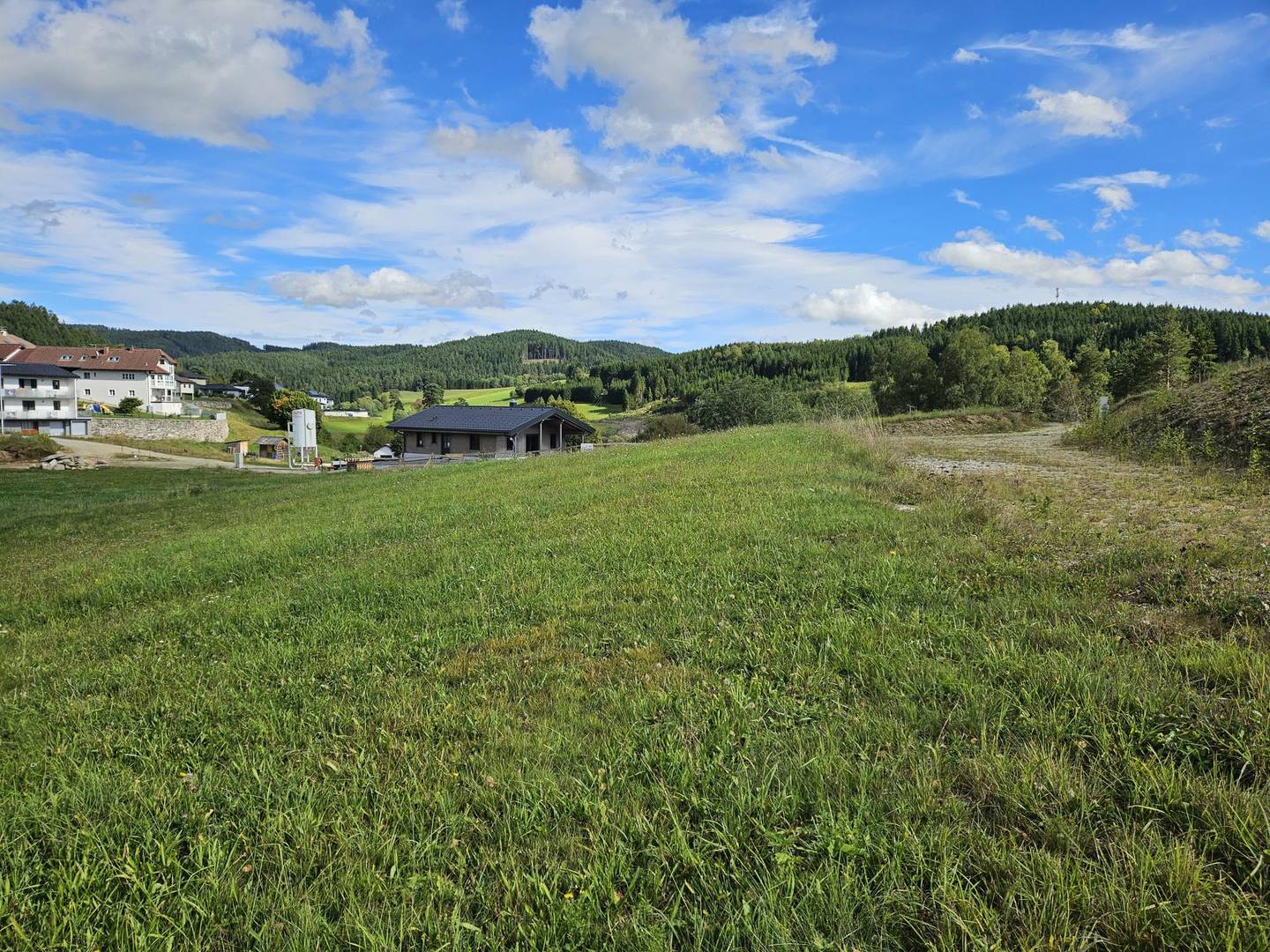 Günstiger Baugrund in Ortsrandlage Weitersfelden, 758 m², sonnig