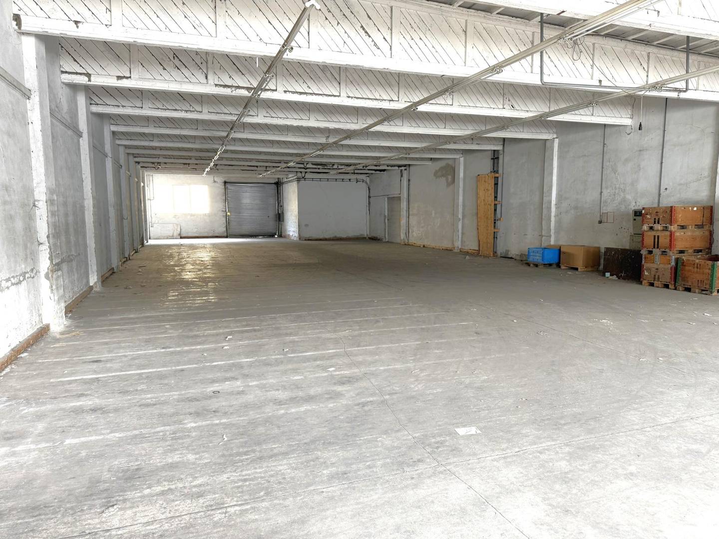 Flexible Gewerbeflächen für Lager und Logistik mit Top Anbindung- von 500 m² bis 11.000 m² verfügbar
