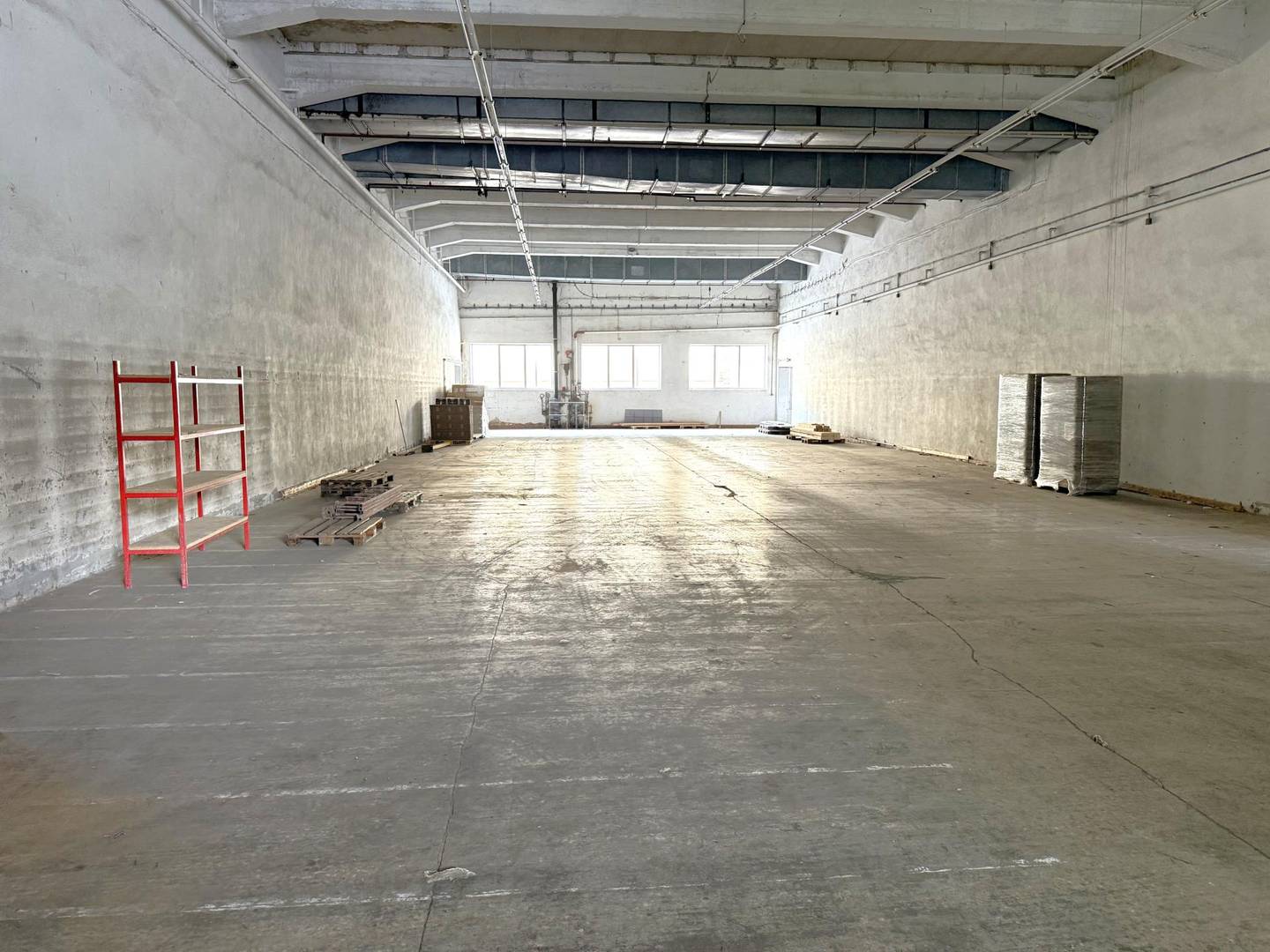 Flexible Gewerbeflächen für Lager und Logistik mit Top Anbindung- von 500 m² bis 11.000 m² verfügbar