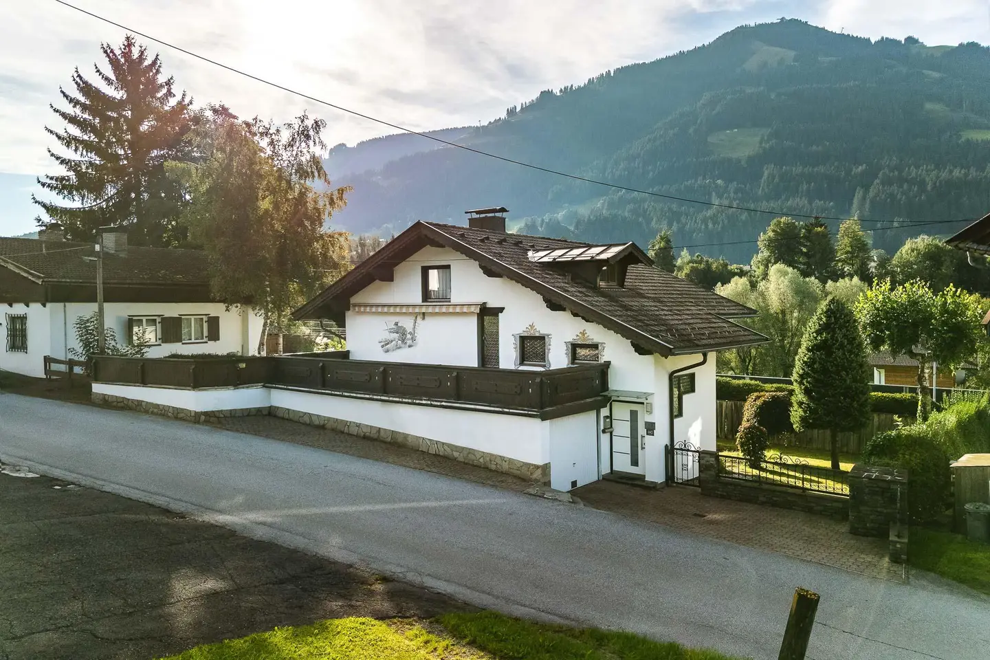 Sunny garden location with mountain view Familienwohnung