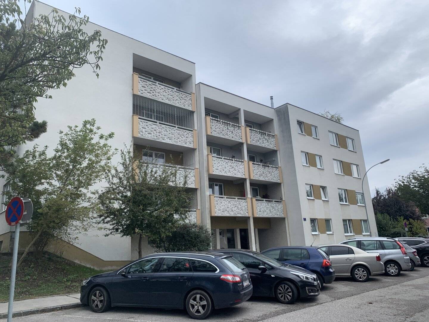 2-room apartment with loggia and elevator in St. Pölten