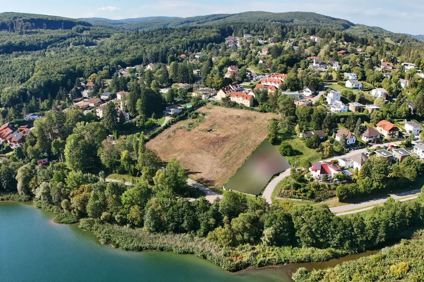 Investment in top location at Bartberg: 13 parcels at Wienerwaldsee development charges paid