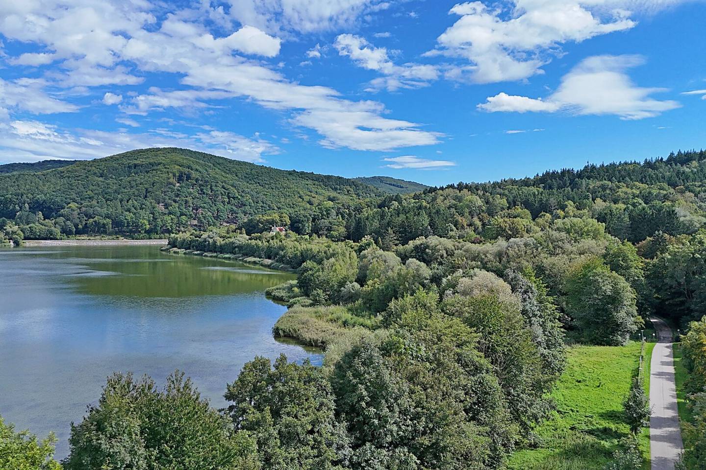 Investment in top location at Bartberg: 13 parcels at Wienerwaldsee development charges paid