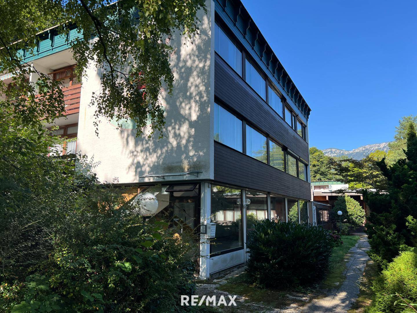 Ferienwohnung mit Balkon und Aufzug 2025 saniert