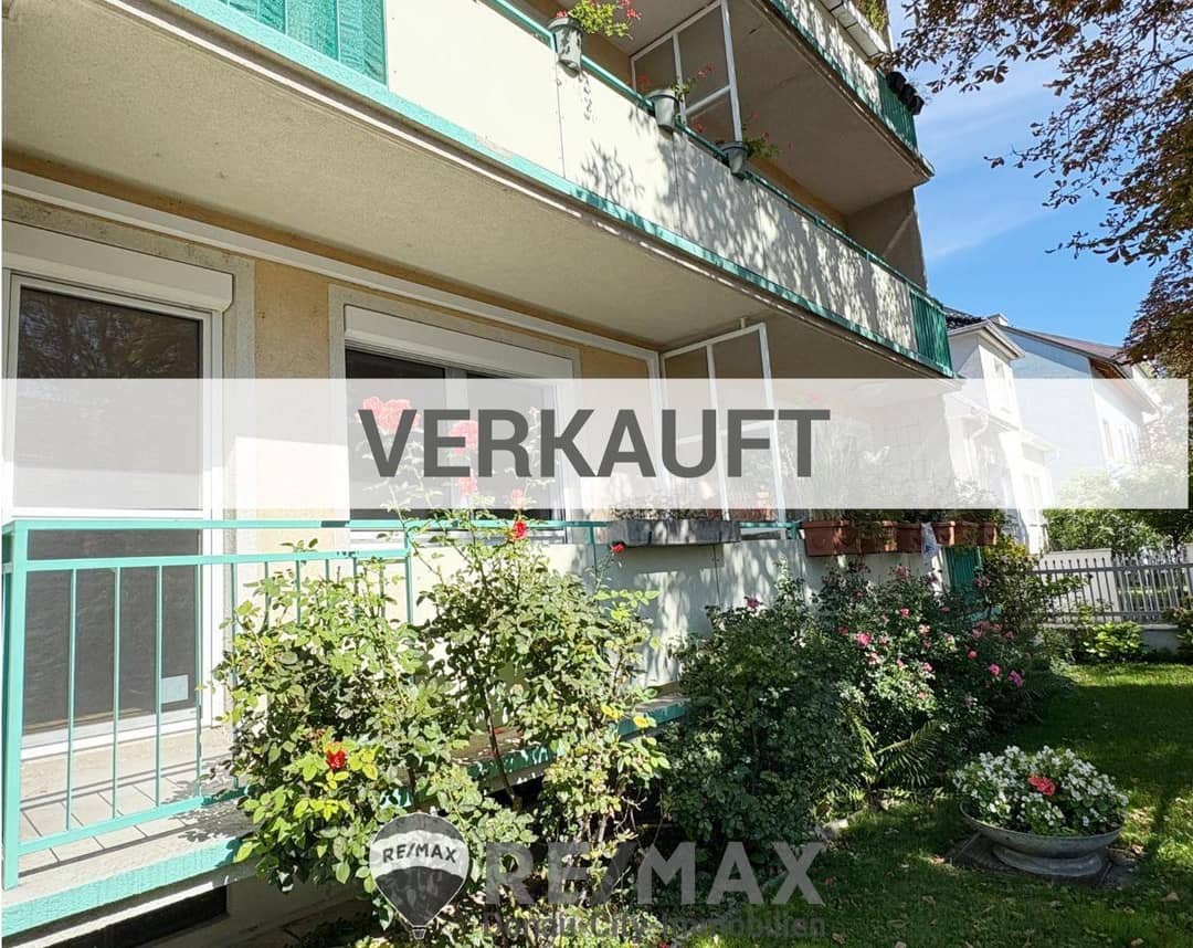 Wohnung mit Loggia renoviert nahe dem Bahnhof