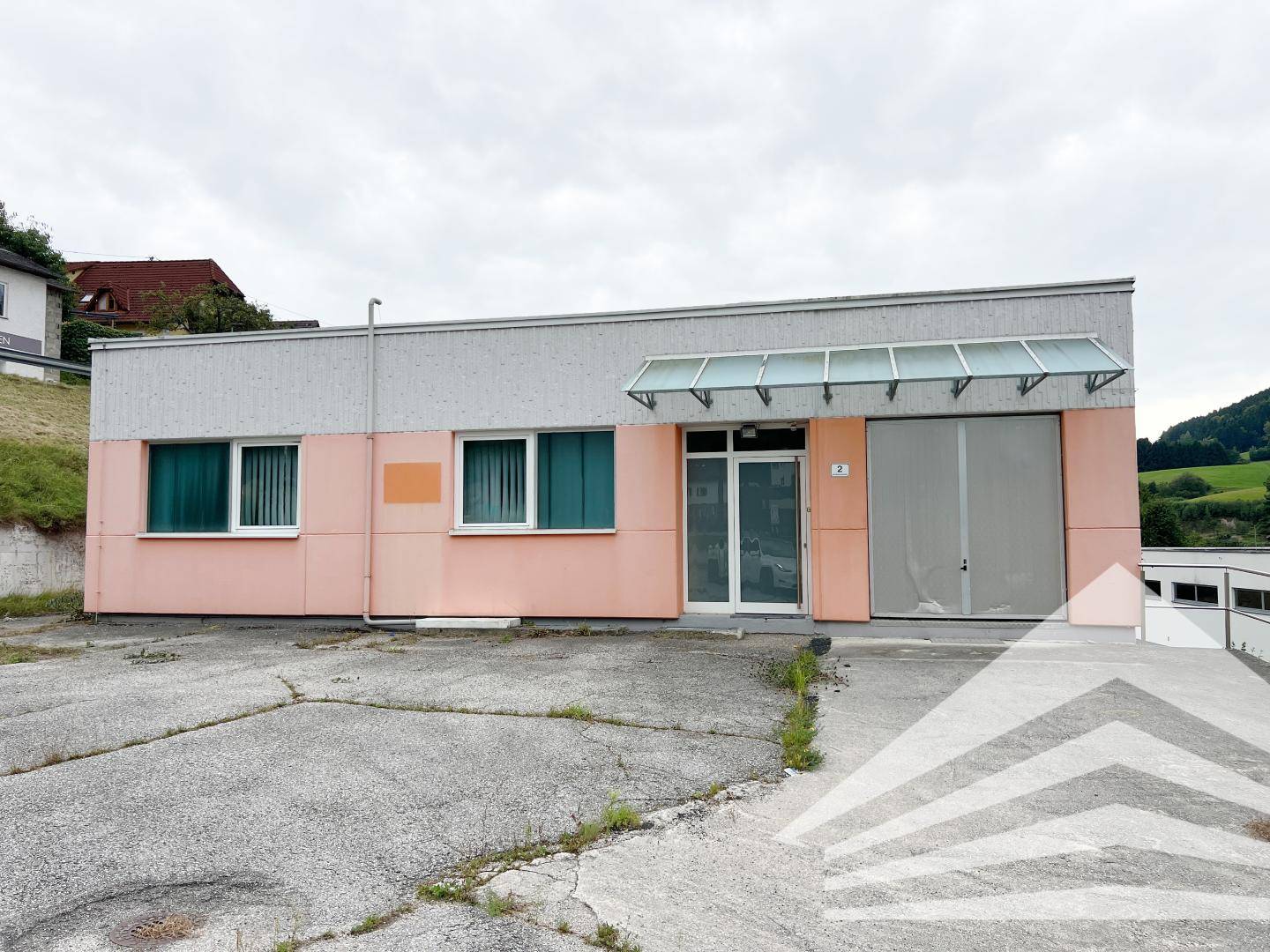 Betriebsgebäude mit Lagerflächen in Unterweißenbach – 492 m² Nutzfläche