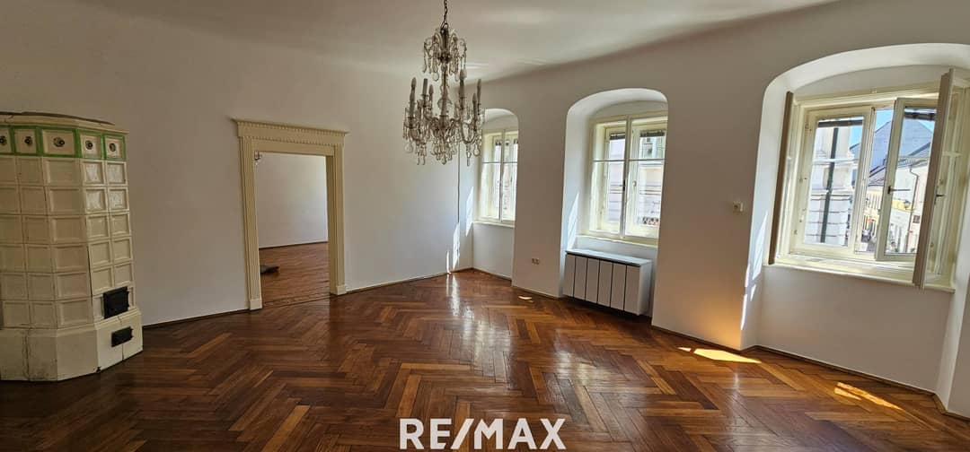 Großzügige 5-Zimmer-Wohnung im Linzer Altbau mit Innenhofterrasse