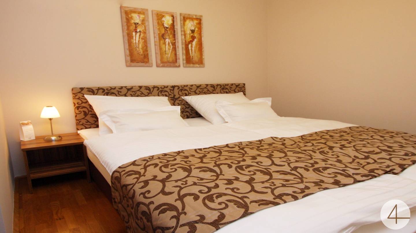 Wohnung quiet location with underground parking