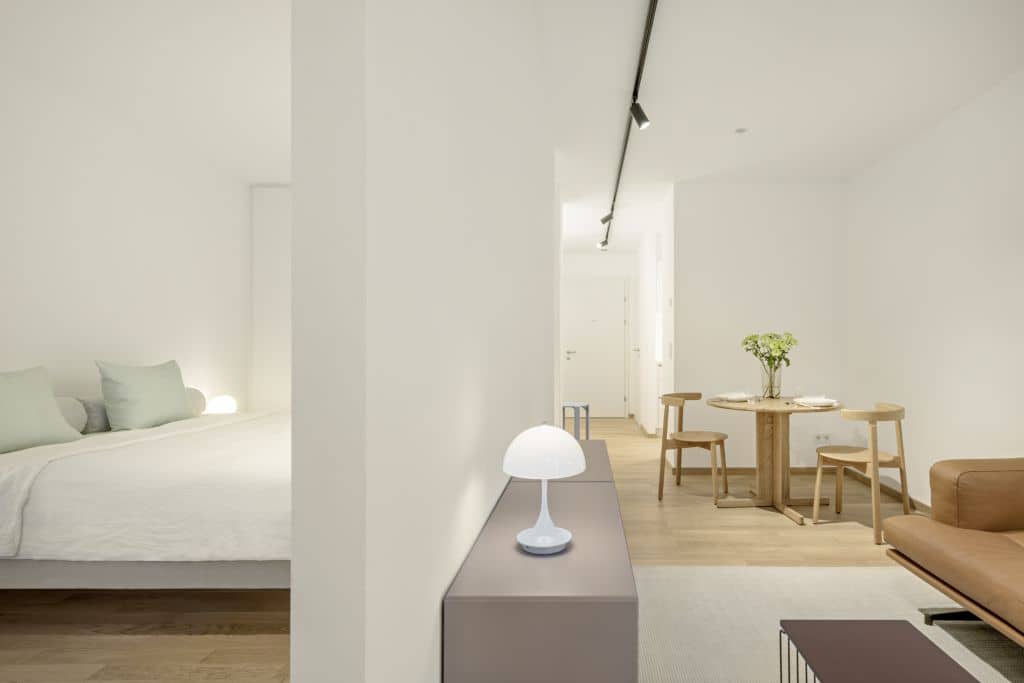 Smart 1-Room Apartment First Occupancy DC Flats