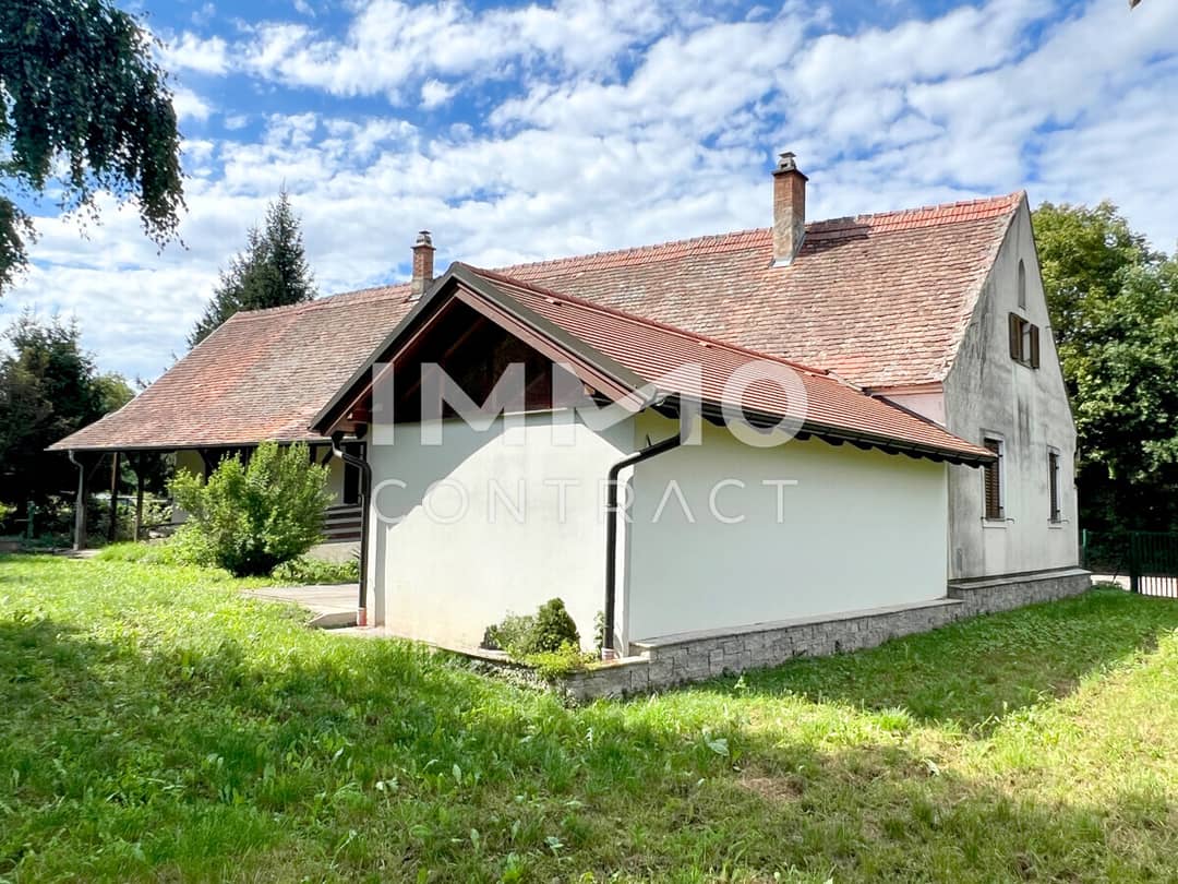 Landhaus in Schönberg am Kamp im Kamptal mit 6 Zimmern, Garten