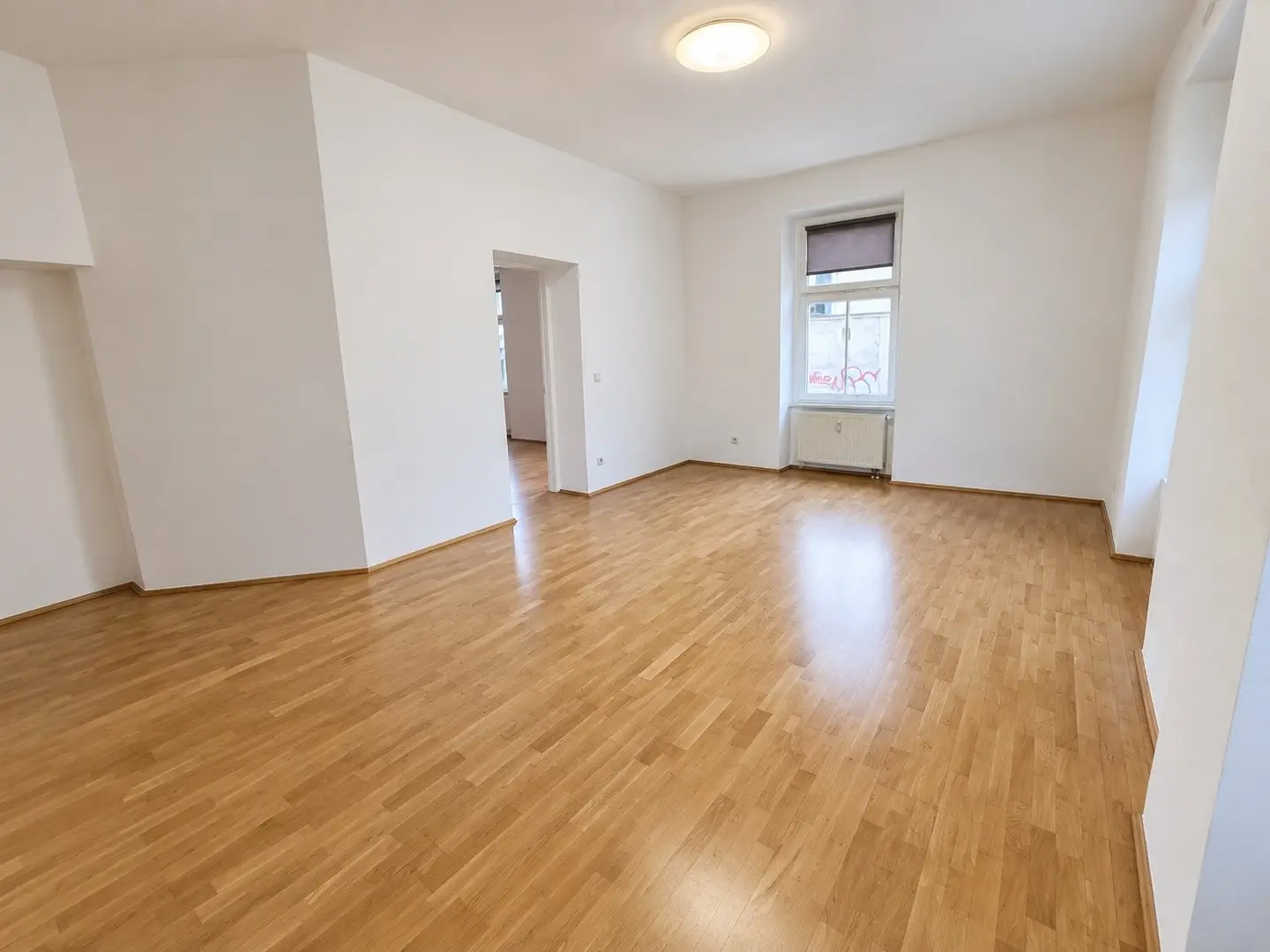 Apartment in old building near Matzleinsdorfer Platz