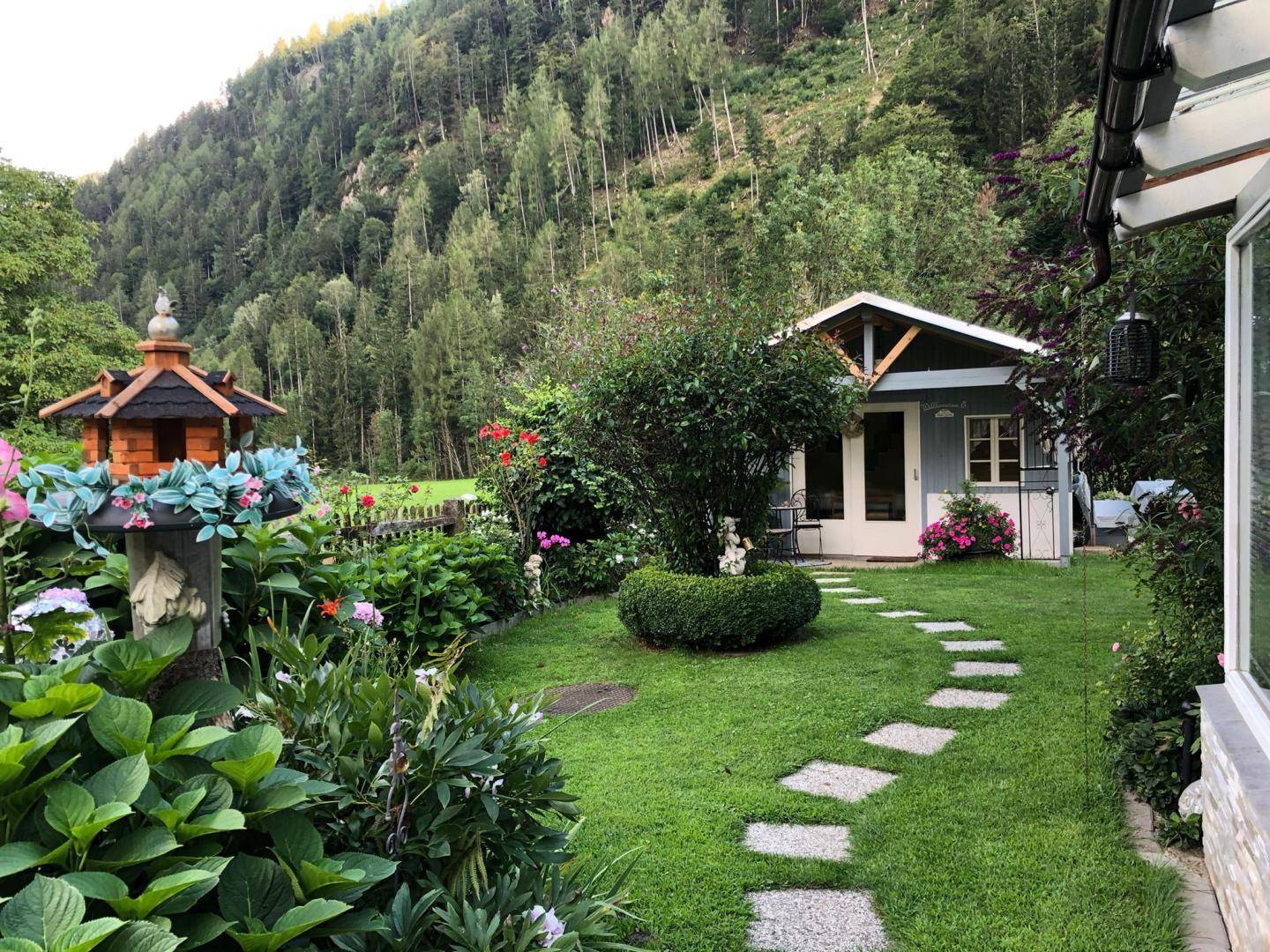Historic apartment with garden near Millstätter See
