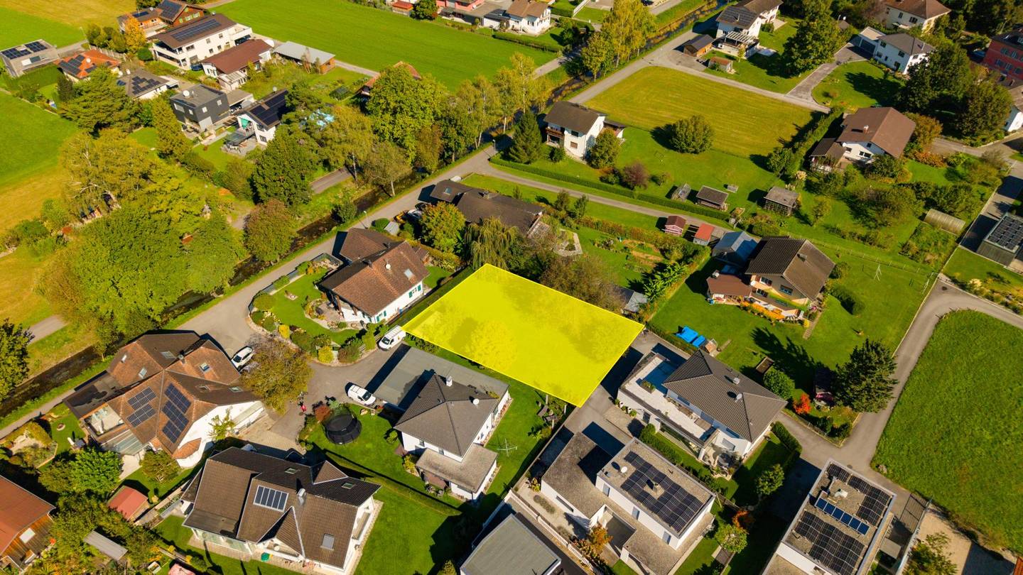 Grenznahes & ruhiges Grundstück – teilbares Baugrund in Meiningen