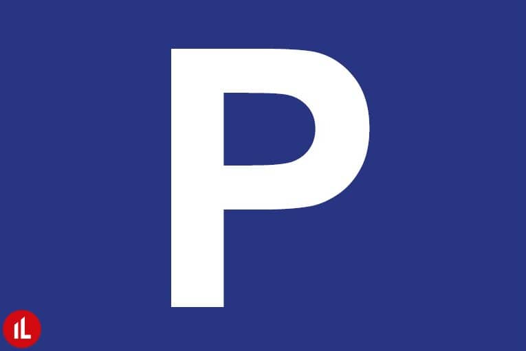 Outdoor parking space in the center of Schwechat,