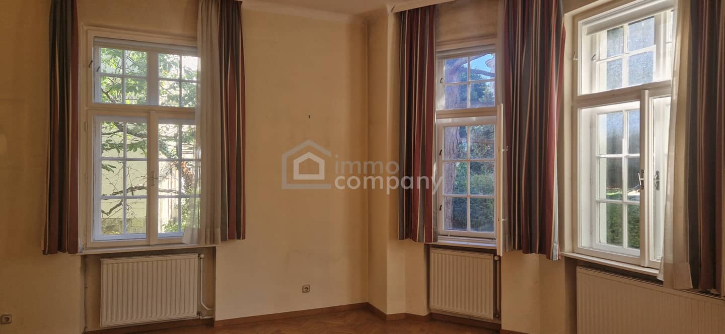 Sanierungsbedürftige Villa in 1180 Wien - Gersthofer Cottage, 10 Zimmer