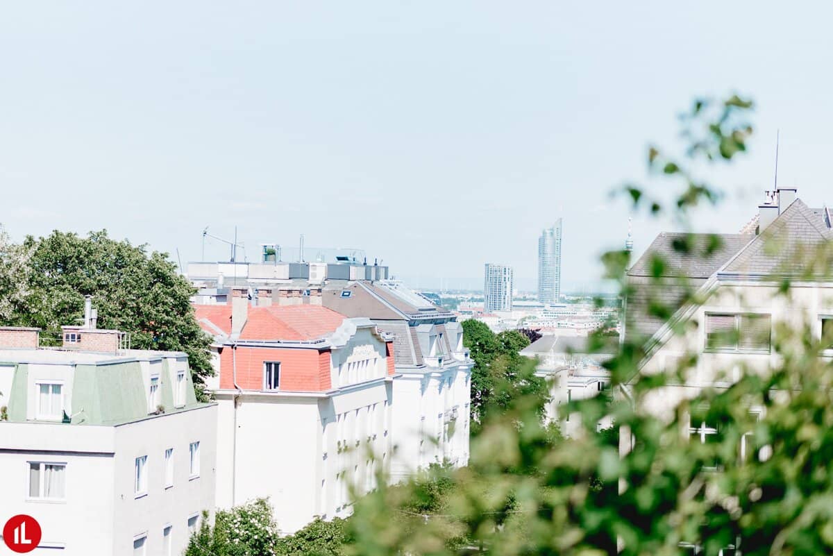 Dachgeschosswohnung mit Terrasse und Weitblick