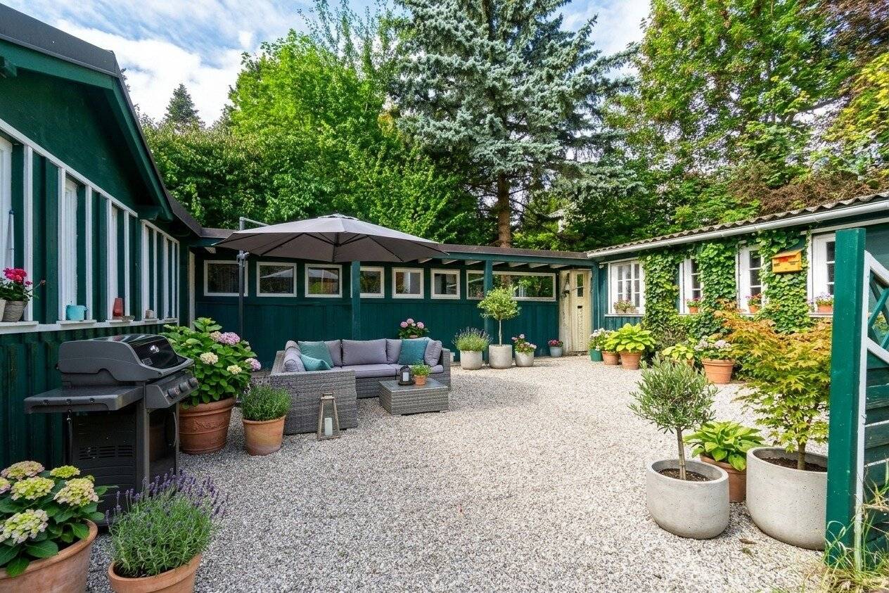 Charming Wienerwald Villa in a premier residential area in Pressbaum