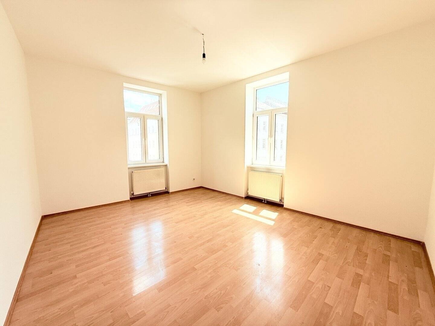 Wohnung nahe U1 mit Lift Ideal für Anleger
