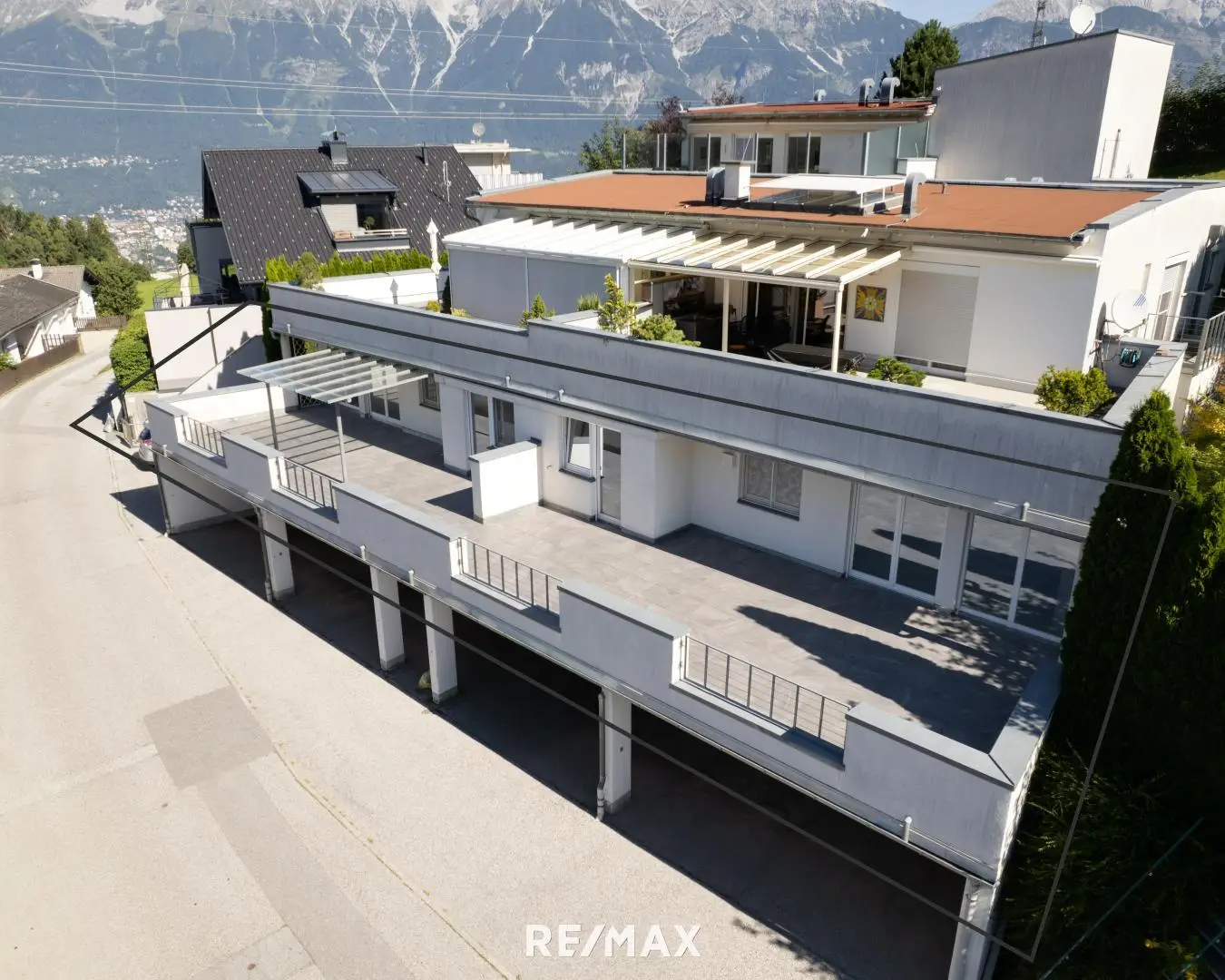 Wohnung mit Bergpanoramablick und Terrasse