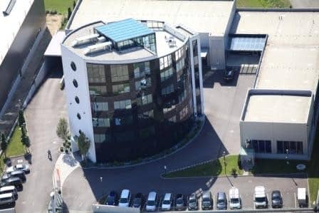 Neuwertiges Büro oder Behandlungsraum im DLZ Pasching- Die perfekte Lage mit viel rundherum Service