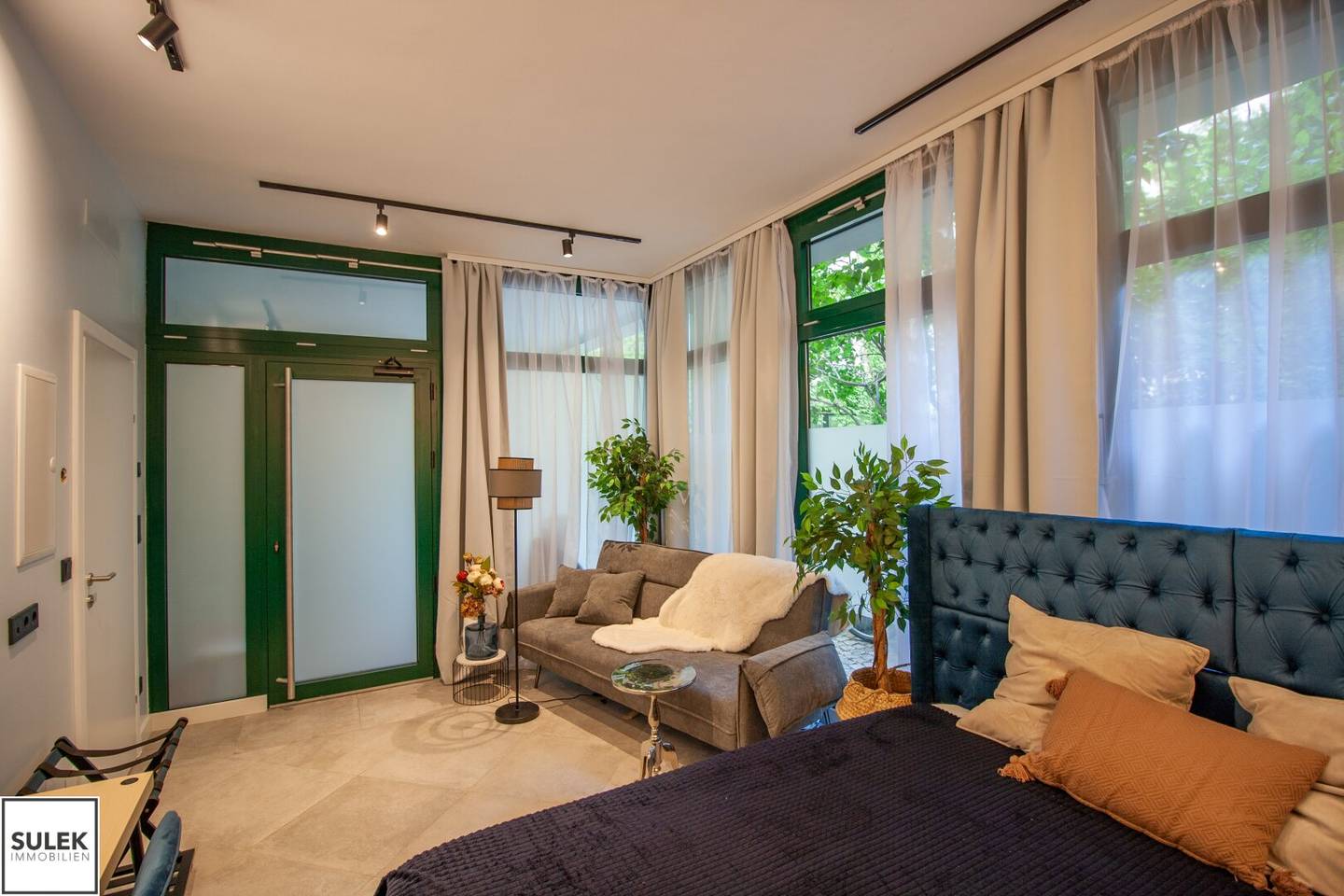 Wohnung mit zwei Apartments im ruhigen Innenhof