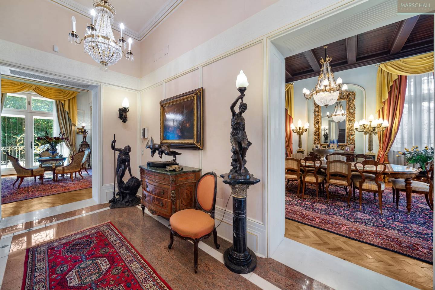 Herrschaftliche Villa in Döbling mit Indoorpool und Lift, Toplage