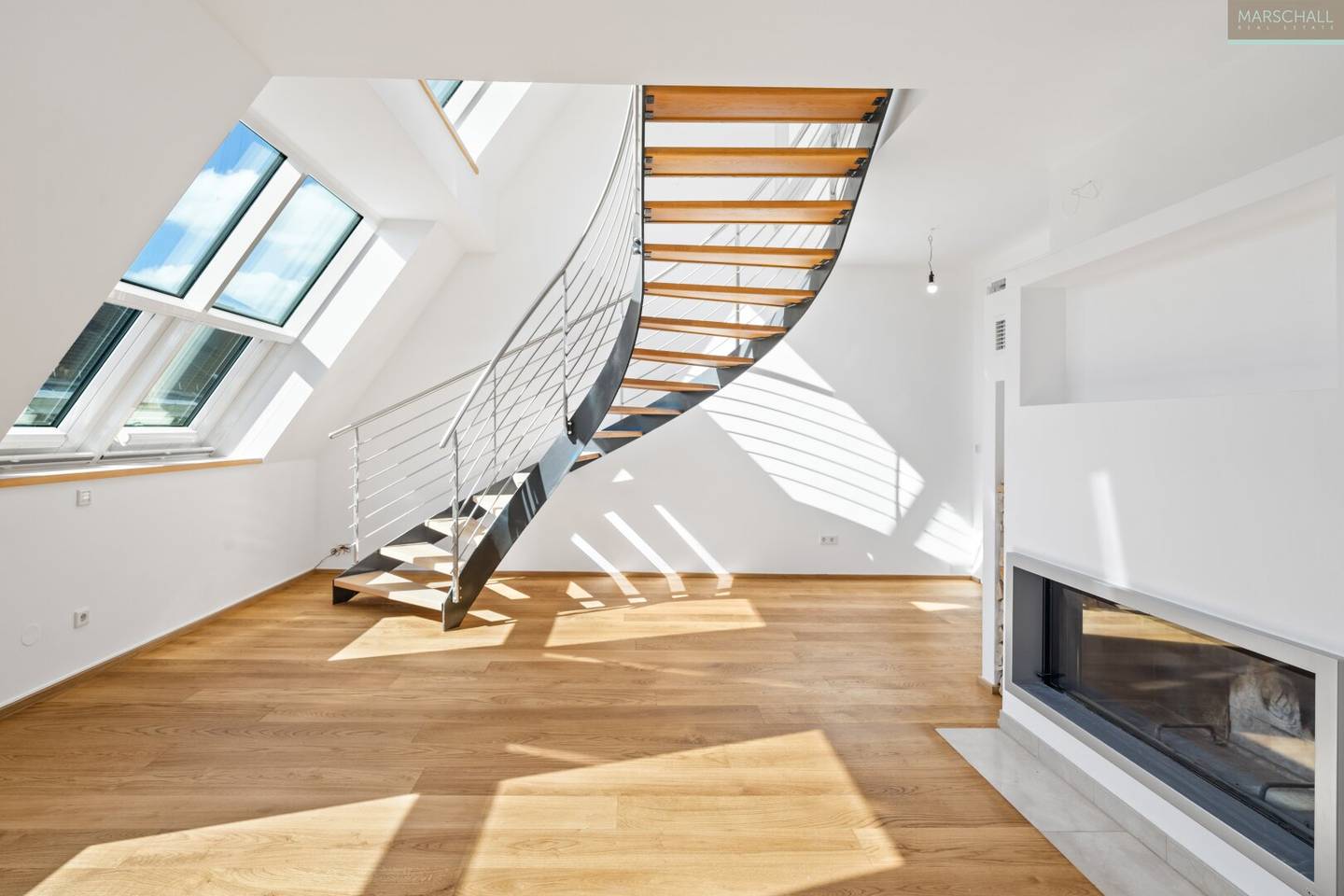 Penthouse Zentrum nahe Staatsoper mit Terrasse