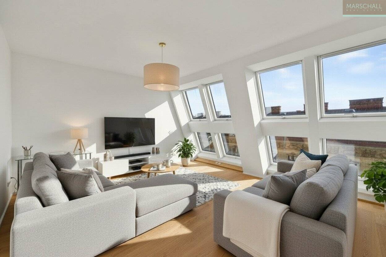 Dachgeschosswohnung with lift access and roof terrace