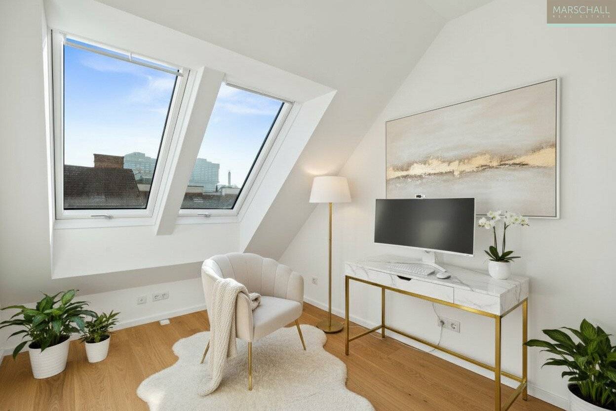 Dachgeschosswohnung with lift access and roof terrace