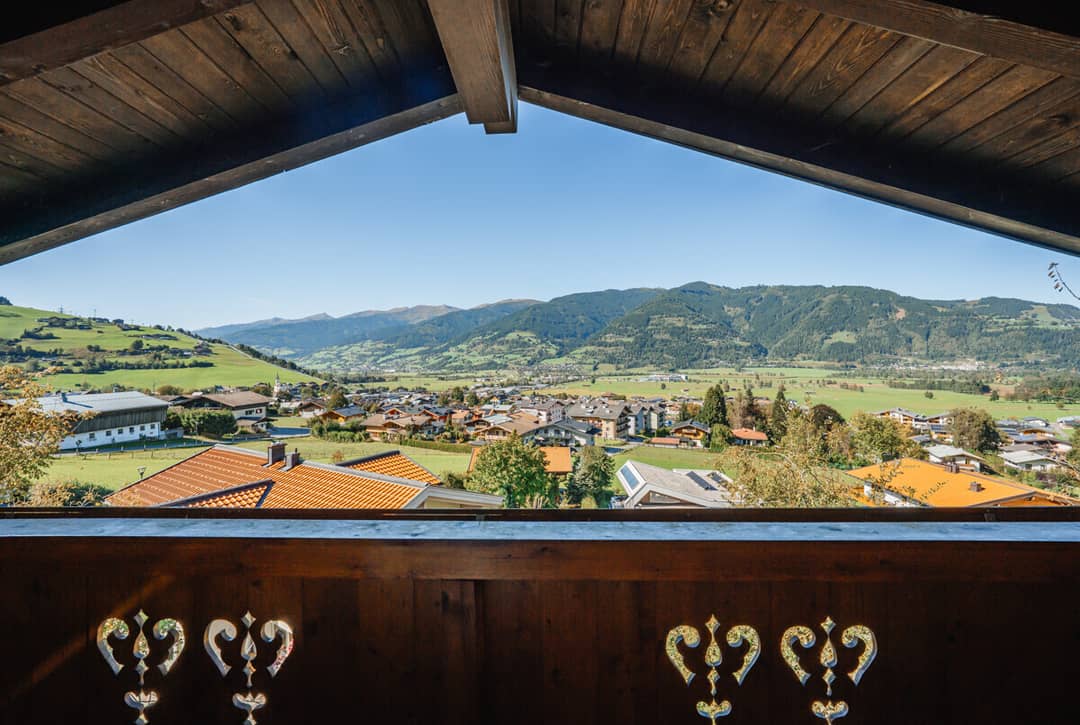 Einfamilienhaus in Kaprun – 330 m², 3 Balkone, 1 Terrasse, mit Garten