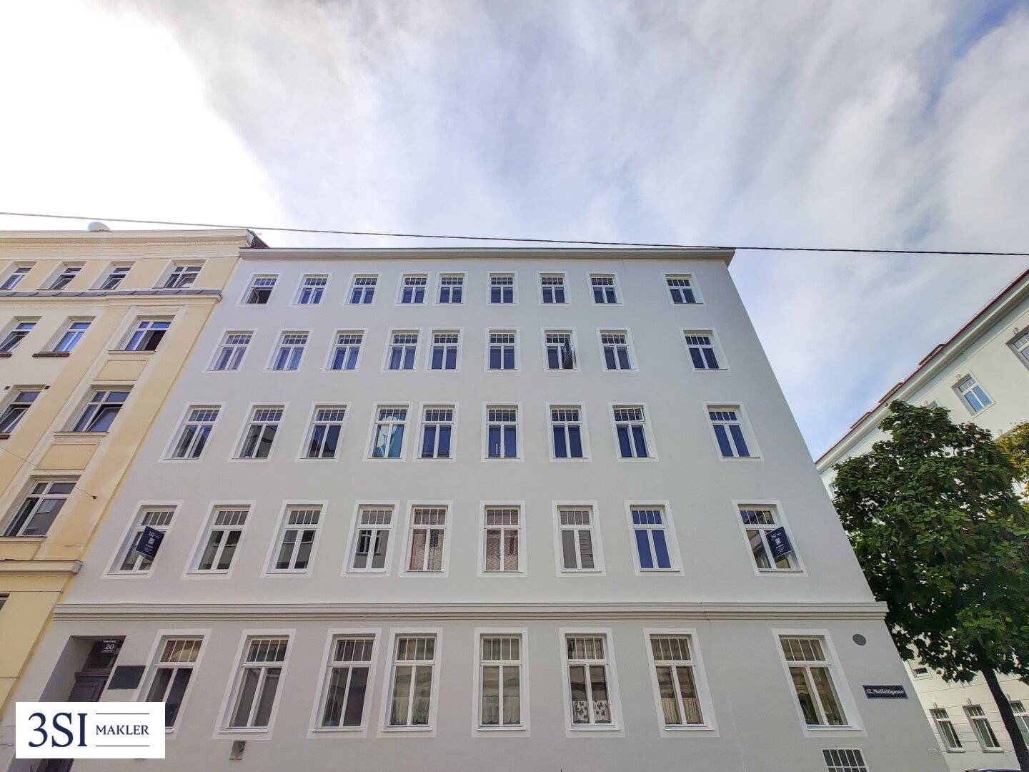 Wohnung Rohdachboden mit Ausbaustudie Terrassen