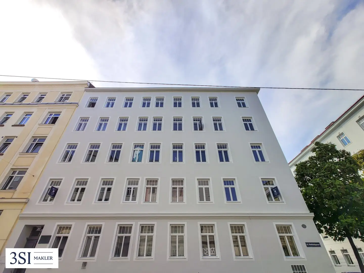 Wohnung Rohdachboden mit Ausbaustudie Terrassen