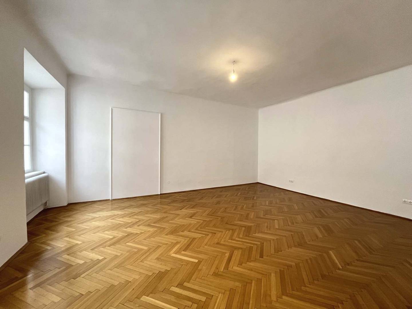 Wohnung nahe Stephansplatz und Schwedenplatz im Altbau