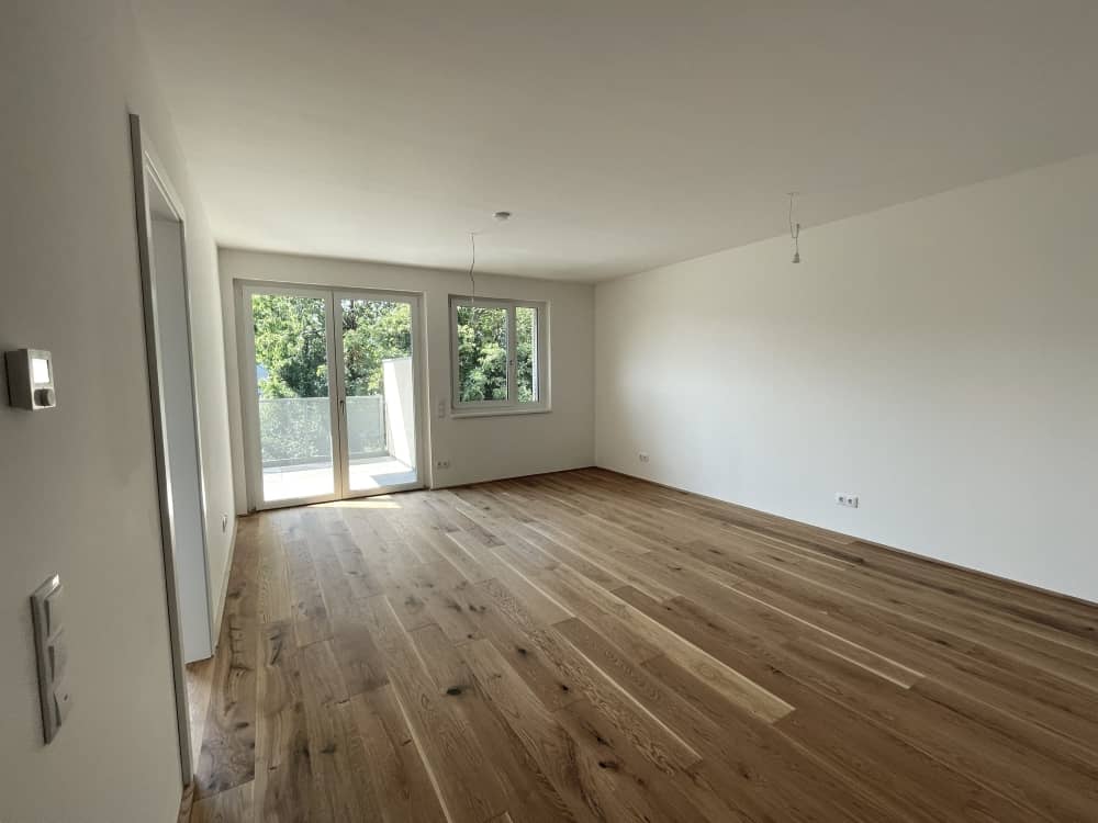 Apartment first occupancy balcony Liesing