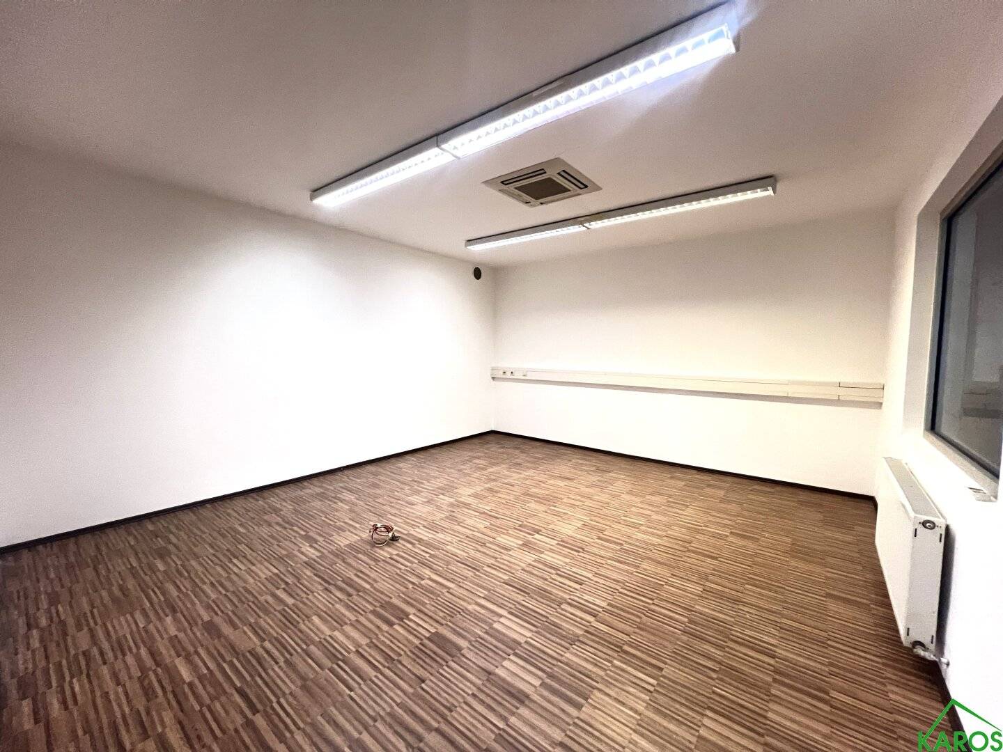 255 m² air conditioned office space in Simmering, your new working world is waiting for you