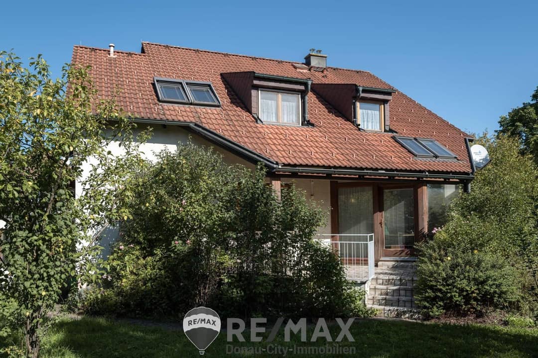 Einfamilienhaus in Tulln an der Donau mit Garten & Doppelgarage