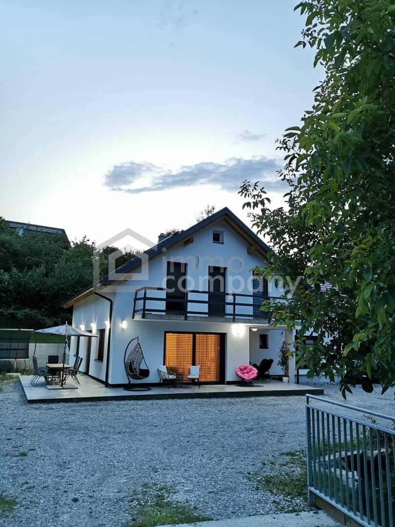 🏡 Provisionsfreies Traumhaus mit 240 m² Wohnfläche – Viel Platz für die ganze Familie