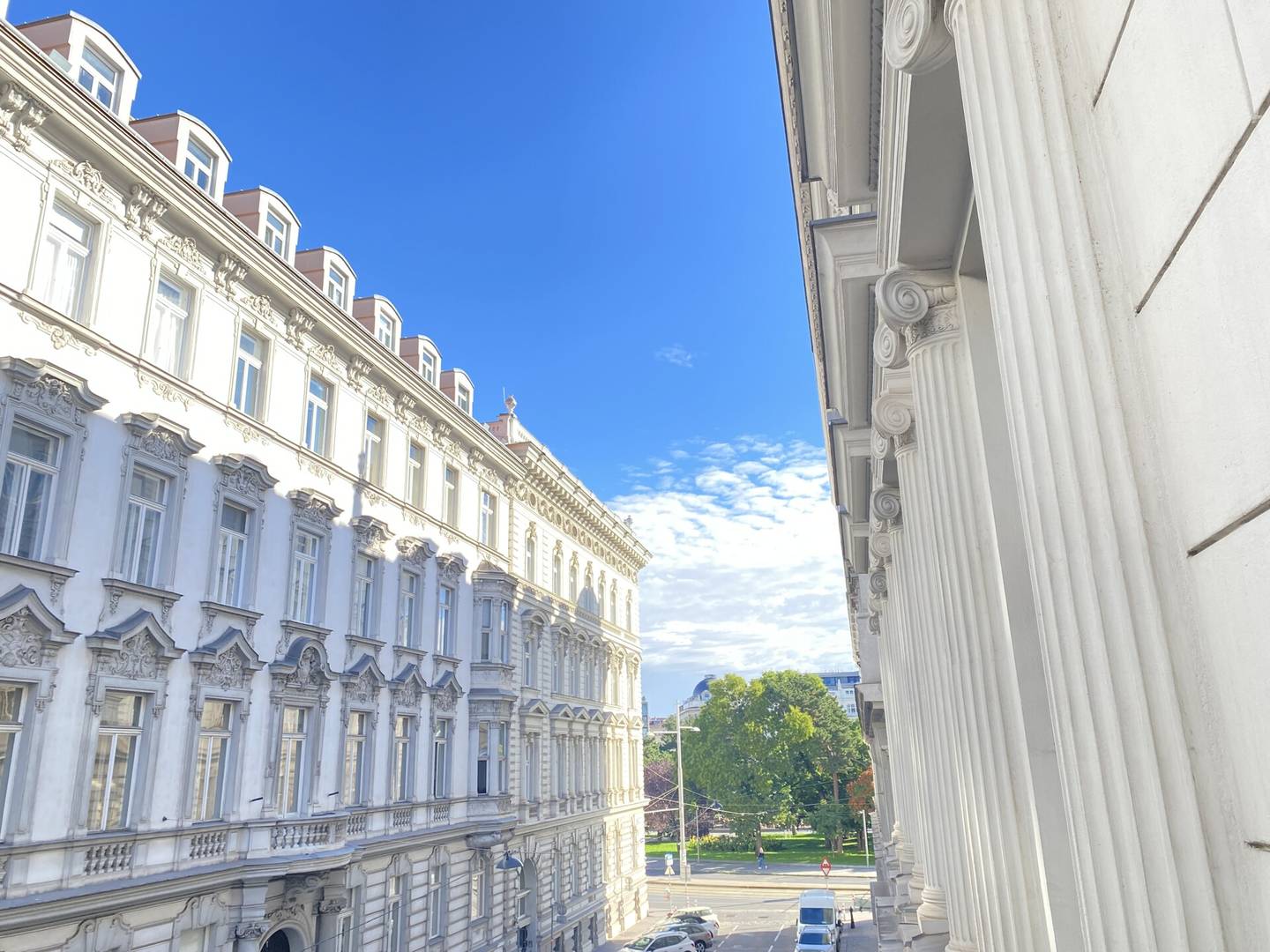 Wohnung Bel Etage Büroresidenz Top Lage