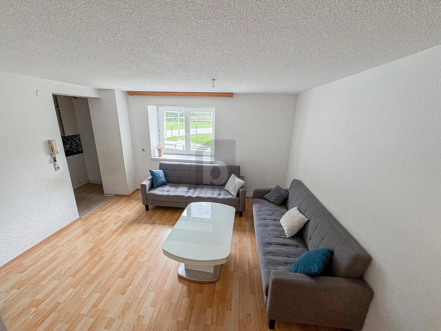 Erdgeschosswohnung in ruhiger Sackgasse mit Sitzplatz